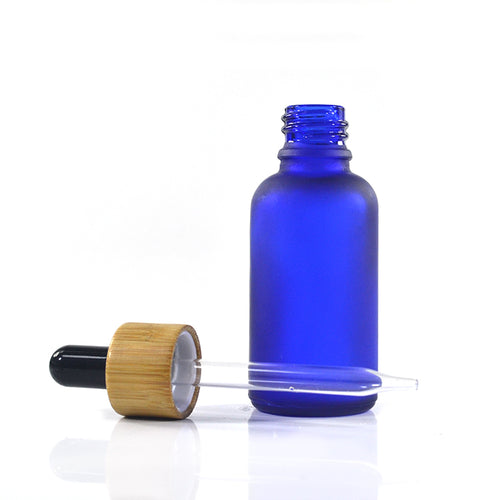 20 ml - Compte-gouttes de luxe en verre bleu dépoli bouchon Bambou (1 pièce) - Essentials 4 oils
