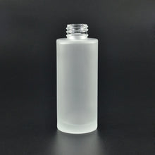 Charger l&#39;image dans la galerie, 100 ml - Bouteille de luxe Bamboo en verre dépoli avec spray à brume fine - Essentials 4 oils
