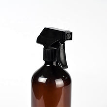 Load image into Gallery viewer, 300 ml - Bouteille en plastique ambre avec vaporisateur - Essentials 4 oils
